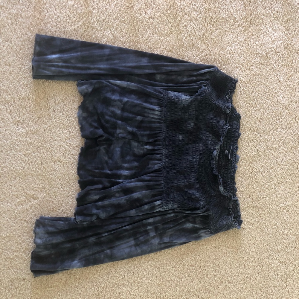 AEO off shoulder top